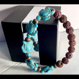 Turquoise Sea turtle Stretch diffuser bracelet!